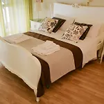 Galleria S.Domenico Home