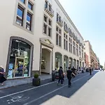 Studio C, Palazzo Quaroni