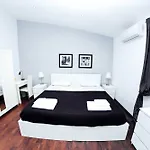 Palermo Al Centro Apartments