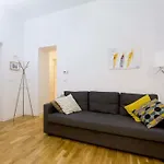 Bb4U Apartments