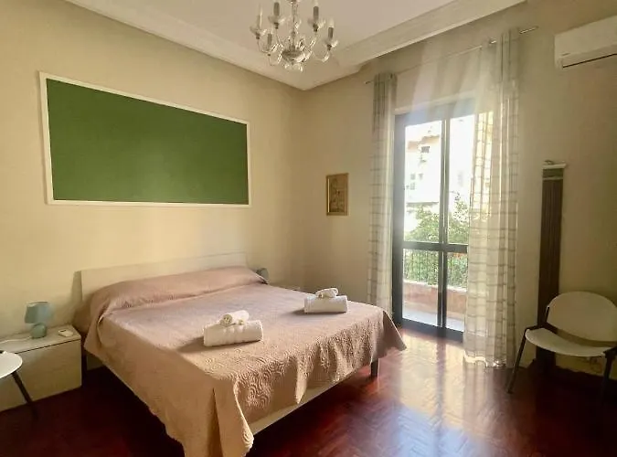 Apartament Dimora Di Maury A Due Passi Dai Trasporti E Da Ballaro