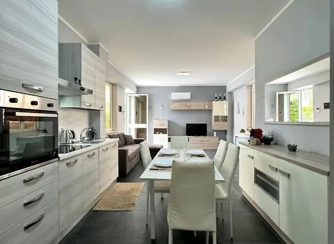 Sicilian Retreat - Mondello Beautiful Apartment