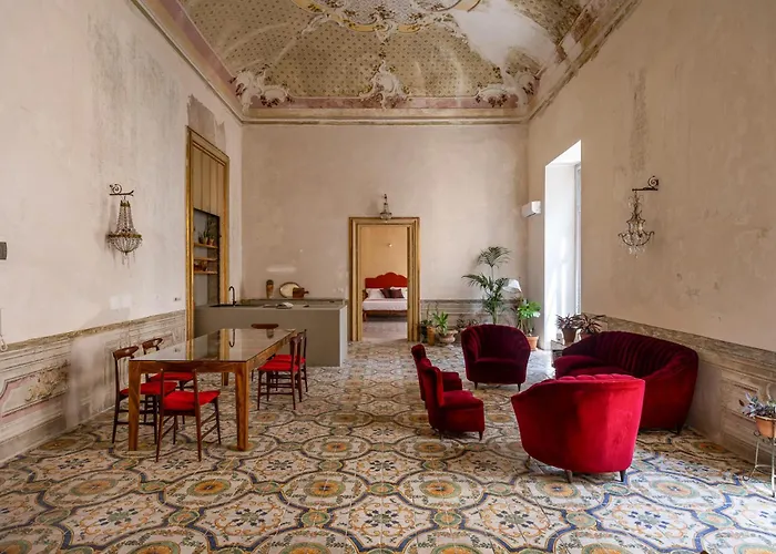 Palazzo Sant\'Isidoro By Domusicily