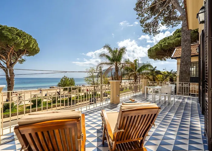Villa Hercules Pool & Beach