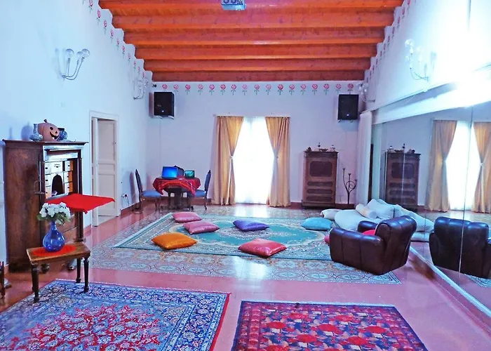 Vucciria Hostel