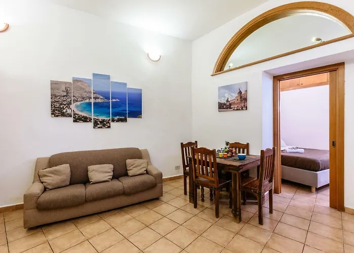 Pilly House Vucciria