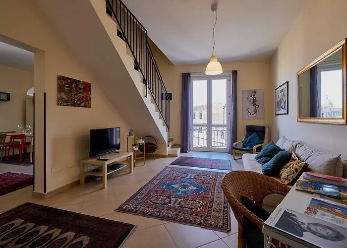 Casa Carlotta