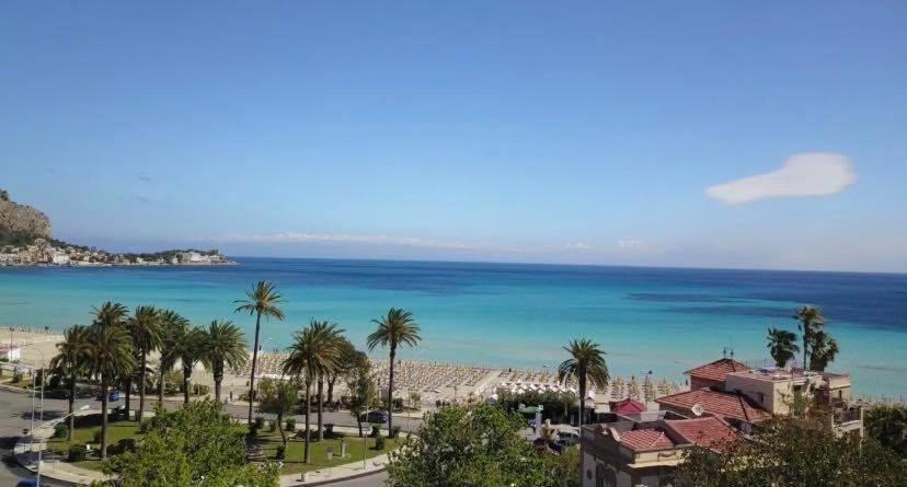 Mondello Sea View Apartment