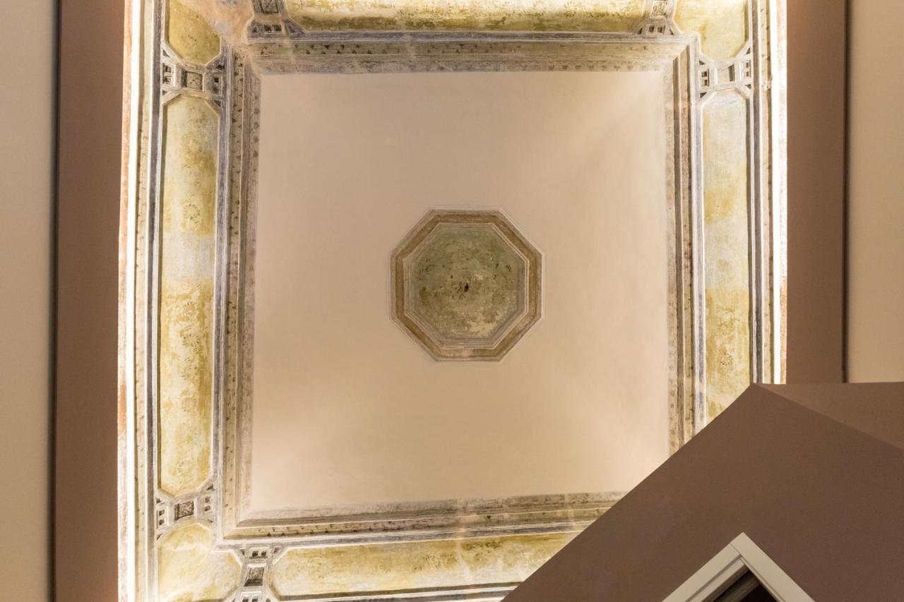 Casa de hóspedes Bellaroto & 4*