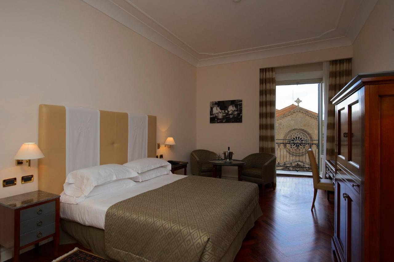 Grand Piazza Borsa Hotel 4*