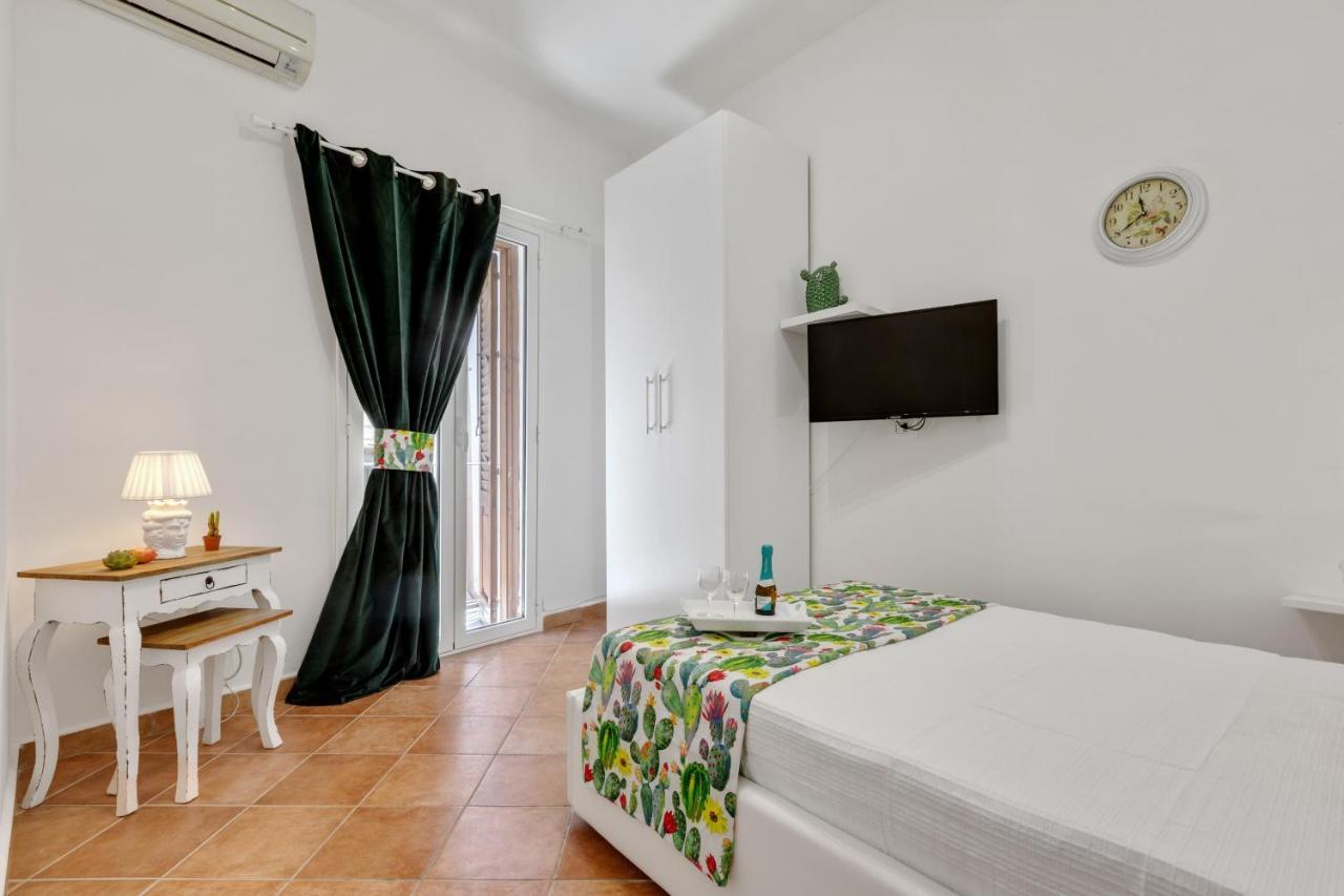 Apartment Vucciria Market With Balconies *