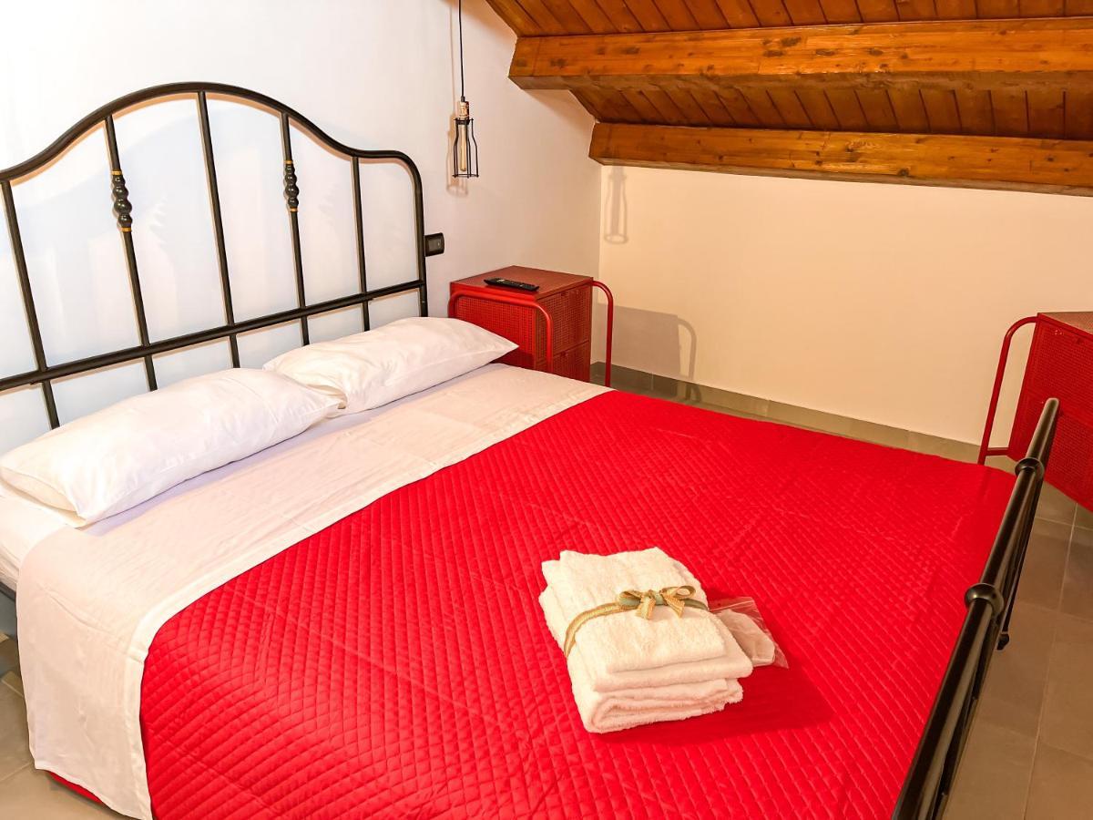 Ballaraus Apartment *