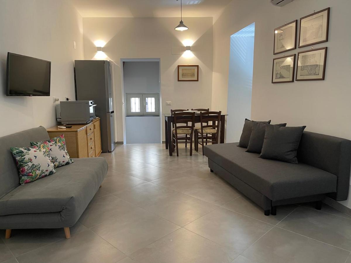 Cathedral House Design * Palermo