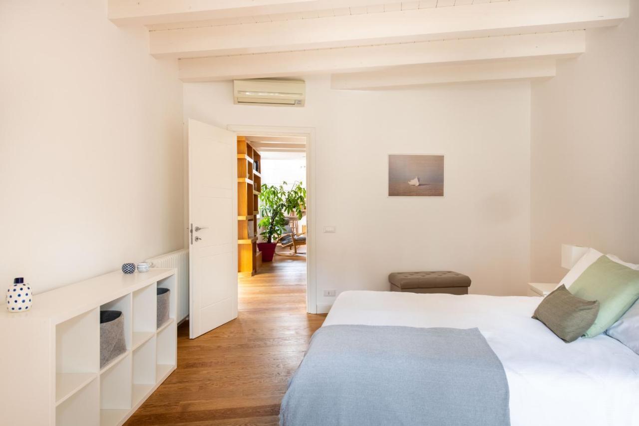 Appartamento Vittorio Emanuele With Terrace By Wonderful Italy