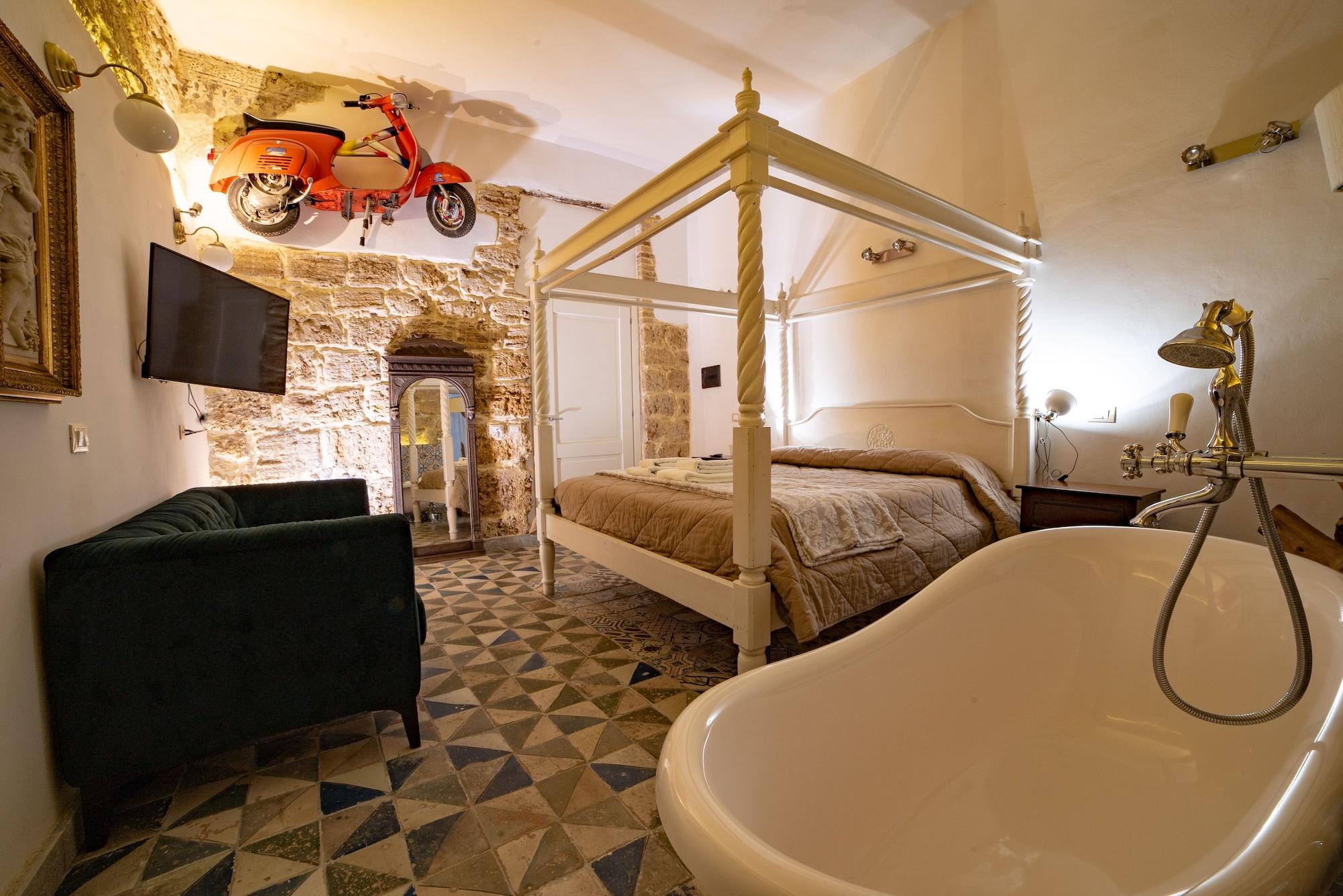 Porta Di Castro Boutique & Pool Hotel