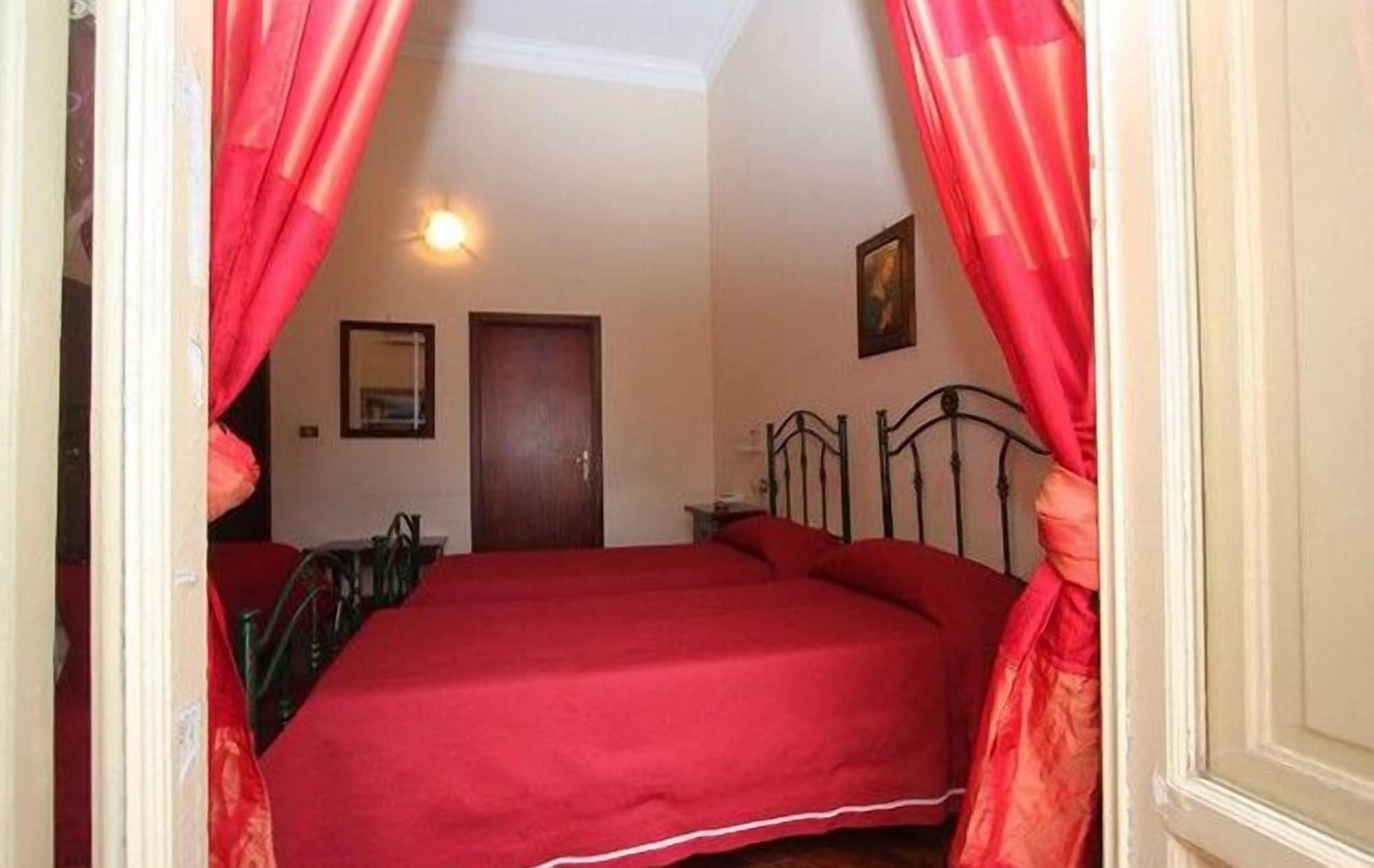 Concordia Hotel *
