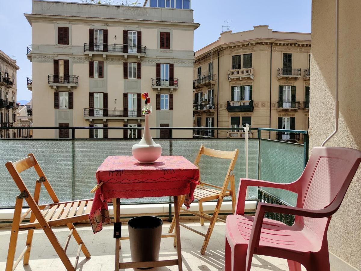 Hostel Youth Open Mind: Lgbtq-friendly Naturist Retreat *