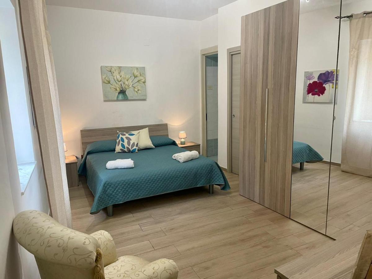 Maqueda Apartament For 4 Palermo Centre Ballaro *