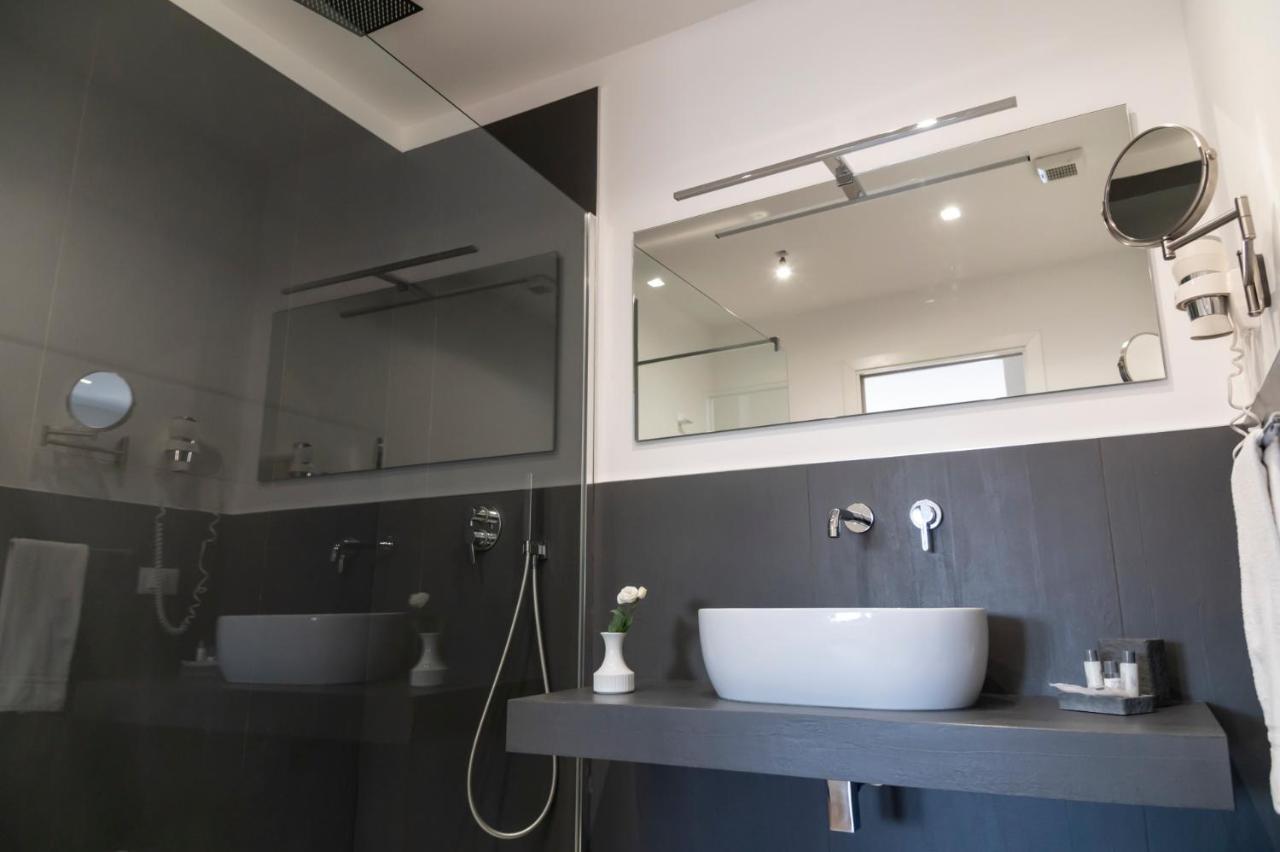 Ruggero Settimo - & Bed & Breakfast Palermo