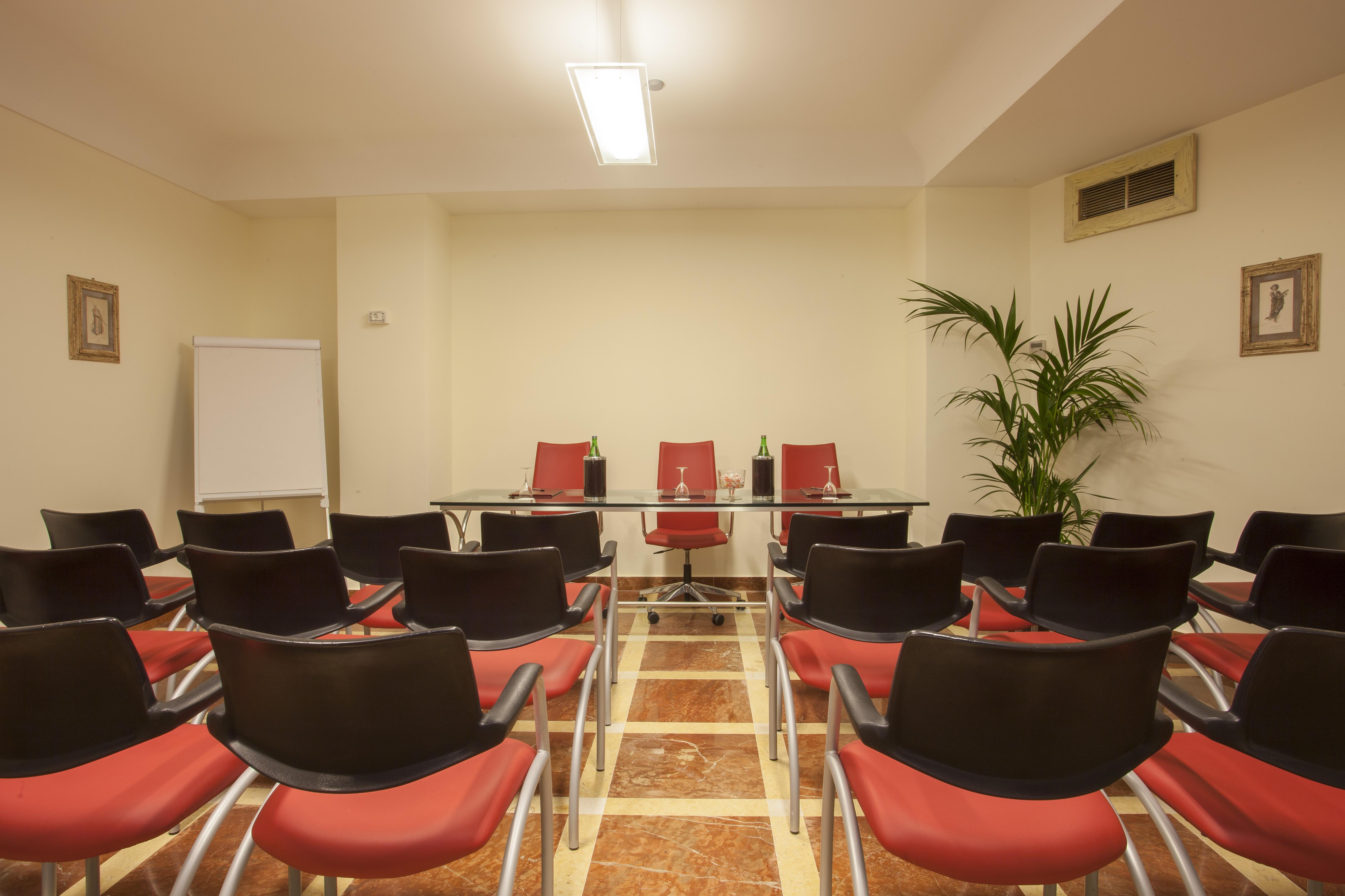 Vecchio Borgo Hotel 4*