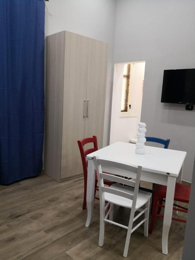 Carlino Room's Bed & Breakfast *