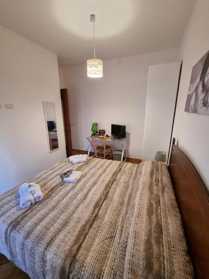 Le Stanze Di Aurora Guest house *