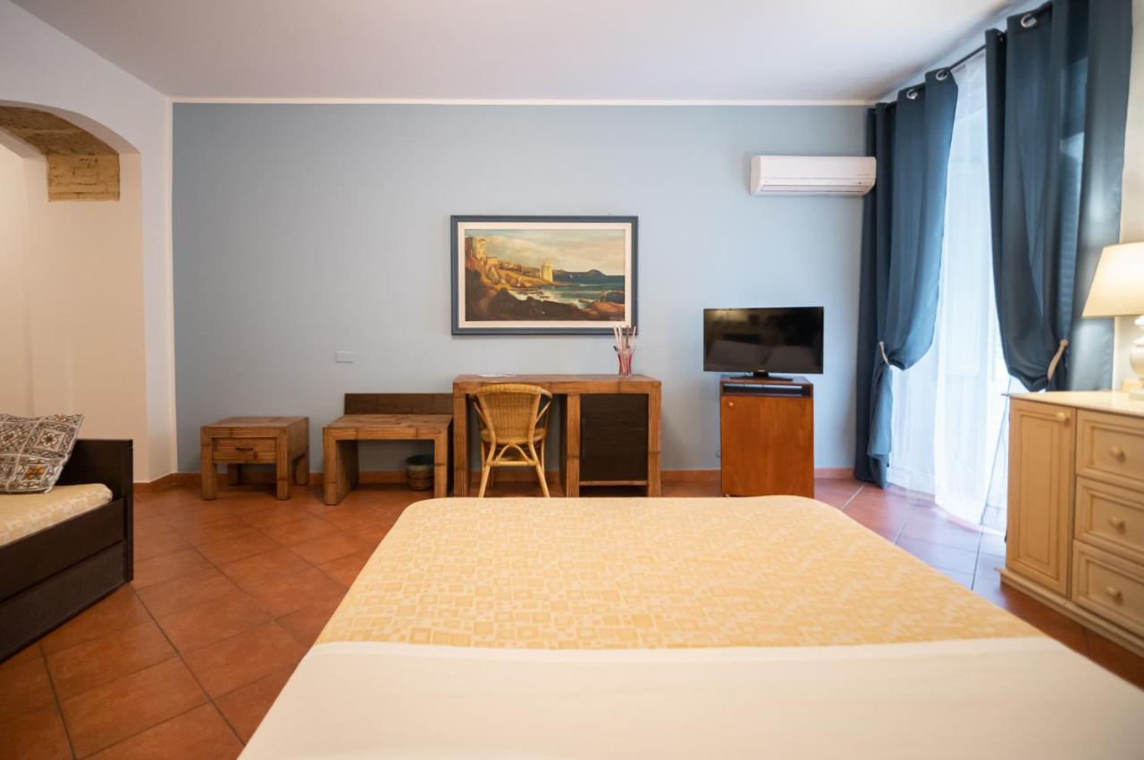 Kalamarina Guest house