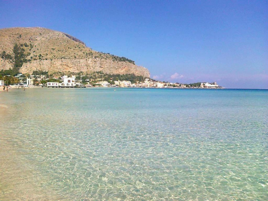 Appartamento Mondello Rose House