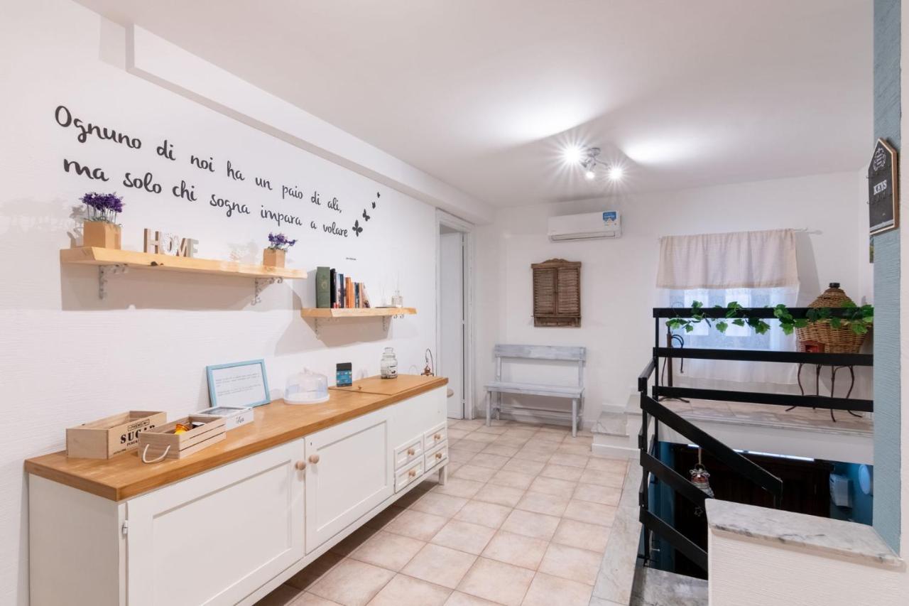 Arianna's House Historical Market Apartment Palermo