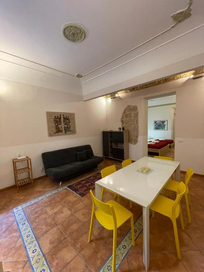 Sicooli Via D'aragona 33 Apartment *