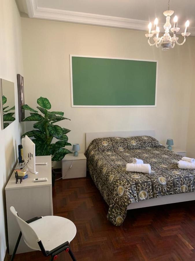 Apartment Dimora Di Maury A Due Passi Dai Trasporti E Da Ballaro