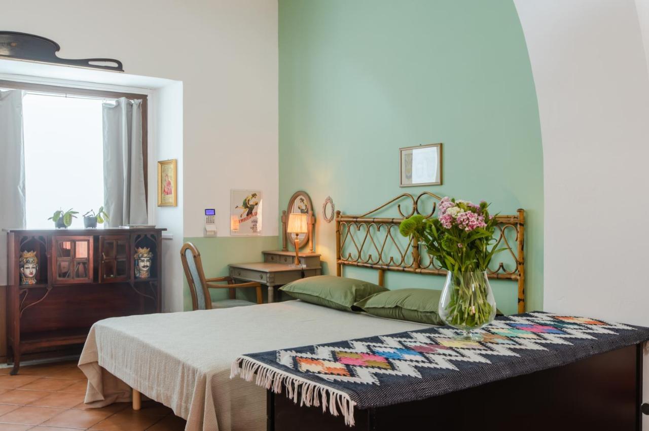 Teatro Politeama Functional X4 Apartment *