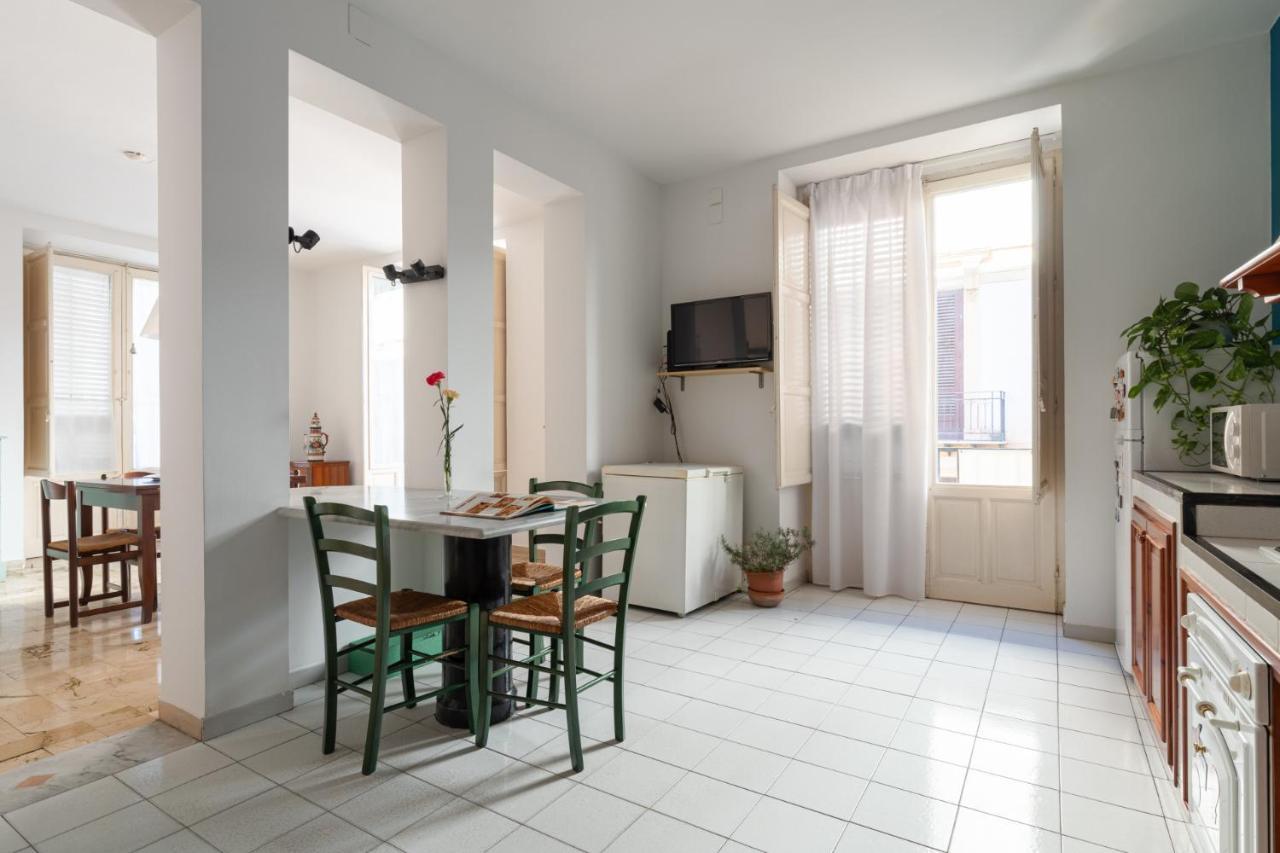 Palazzo Damiani By Domusicily Apartment *