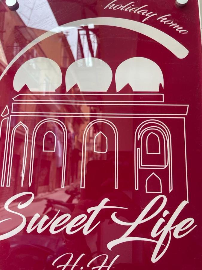 Sweet Life Aparthotel