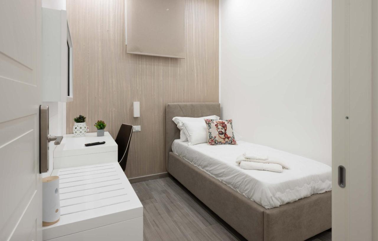 Blanc Bed & Breakfast *