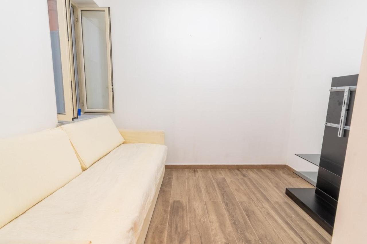 Paloma Apartment *