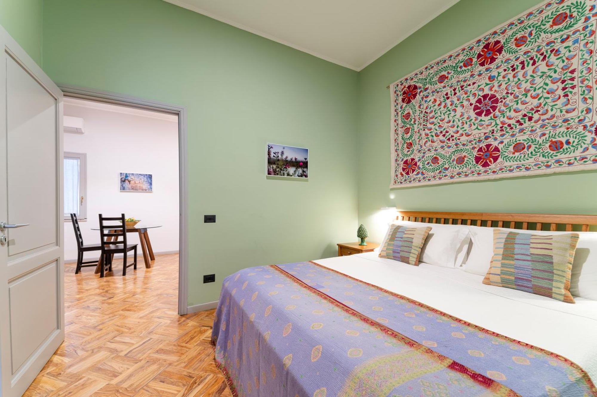 Palazzo Planeta Apartment
