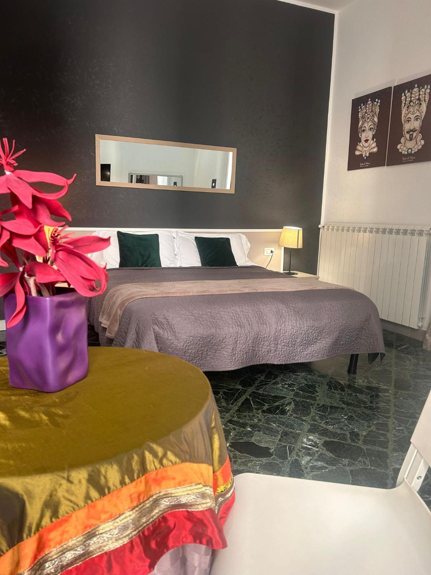 Amarillo Guest house Palermo