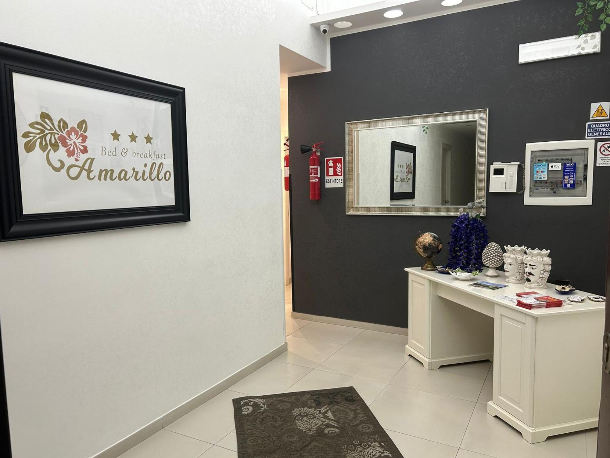 Amarillo 3* Palermo