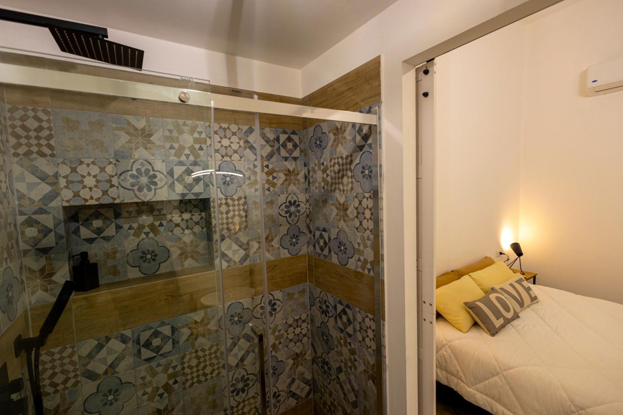 Casa Lella Boutique *