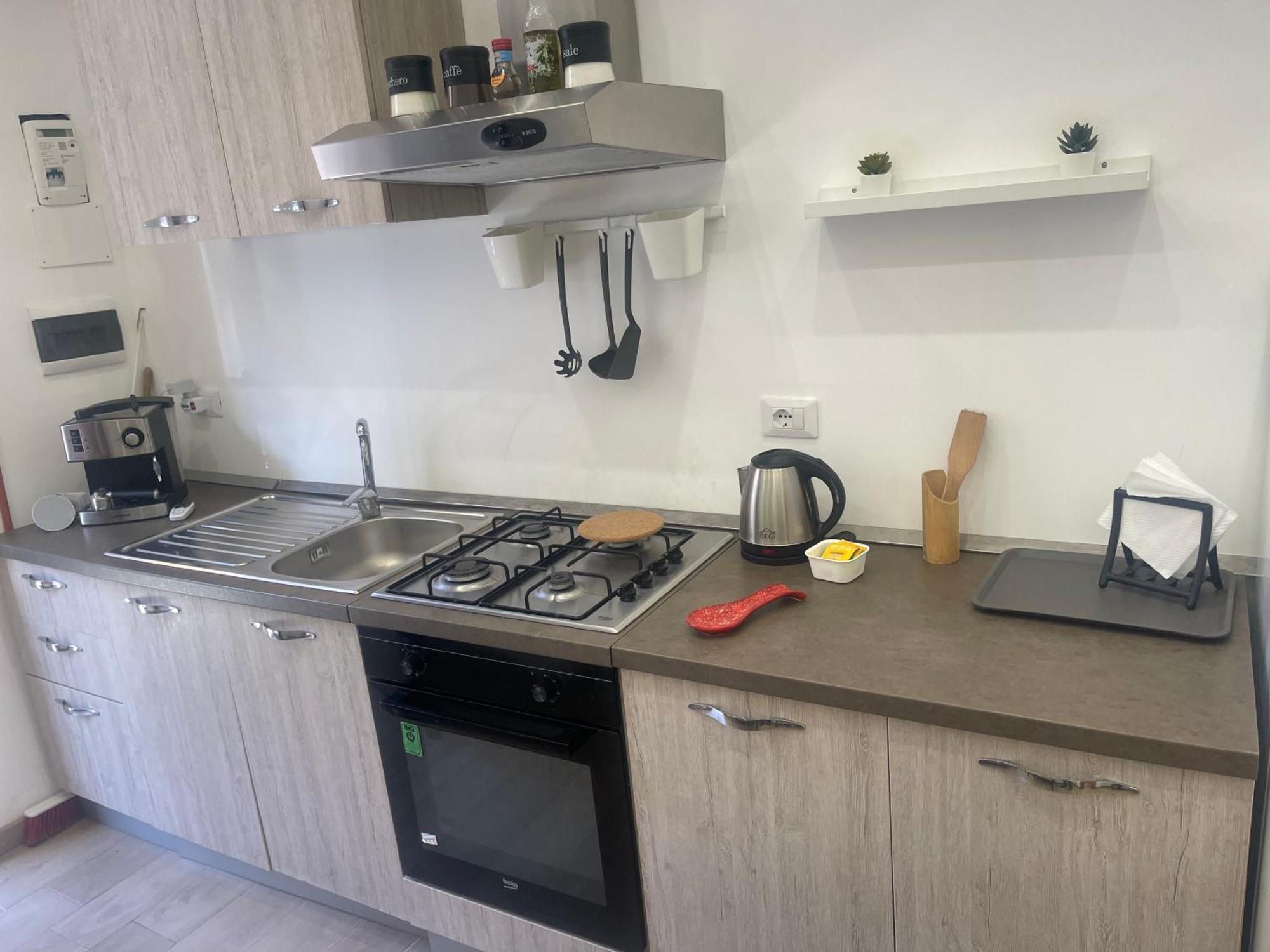 Maison Vittoria Stazione Apartment *