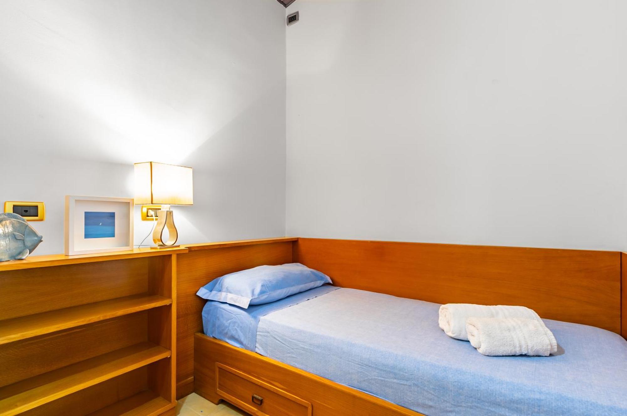 Sea View Charm - Mondello With Terrace Apartment