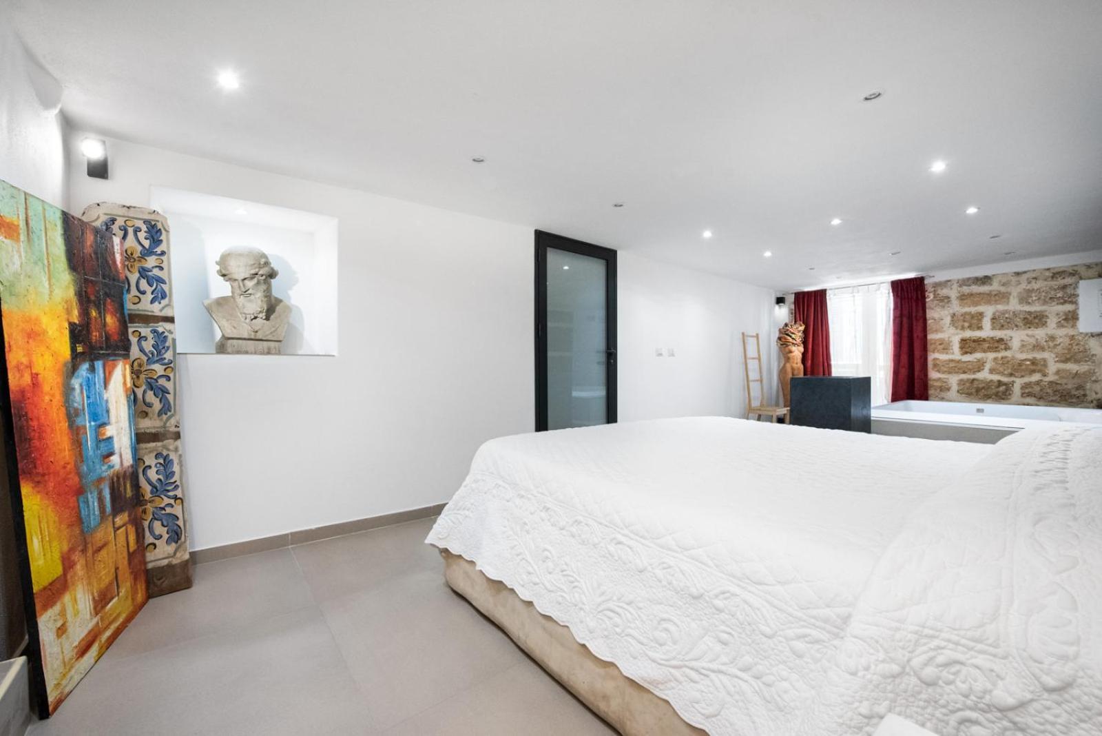 Porta Di Castro Boutique & Pool 4*