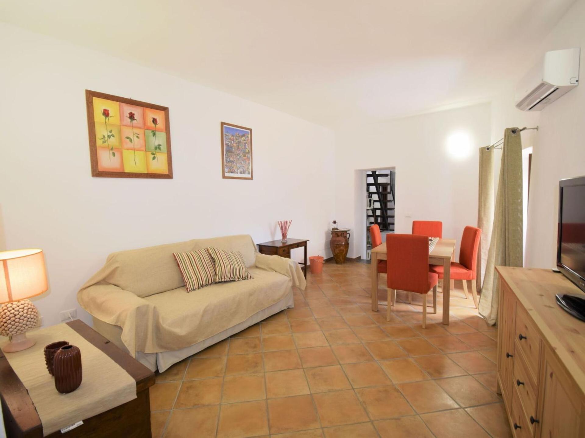 Vecchio Cortile Holidays Apartment