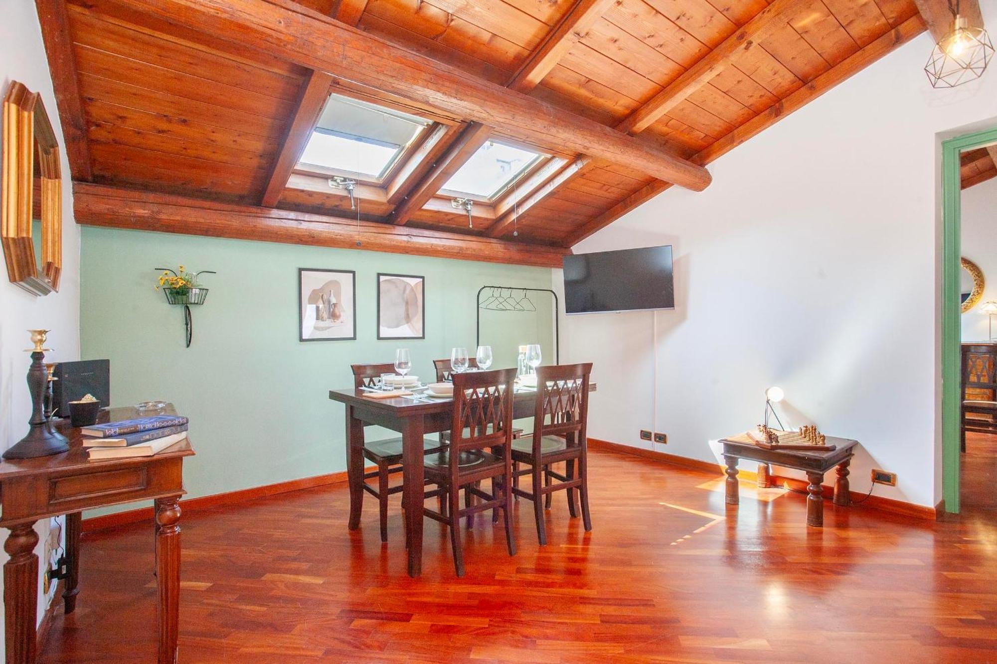 Apartment Politeama House Historic Center *