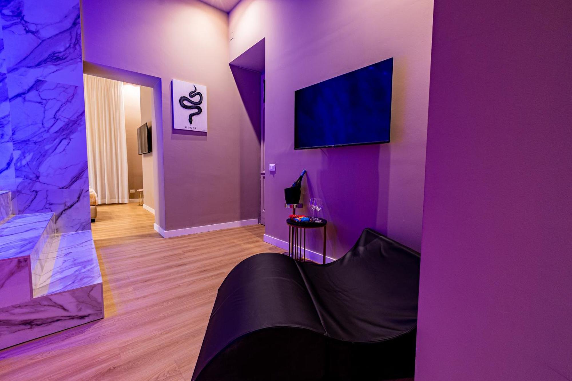 Maximum Hub Suite&spa 2*