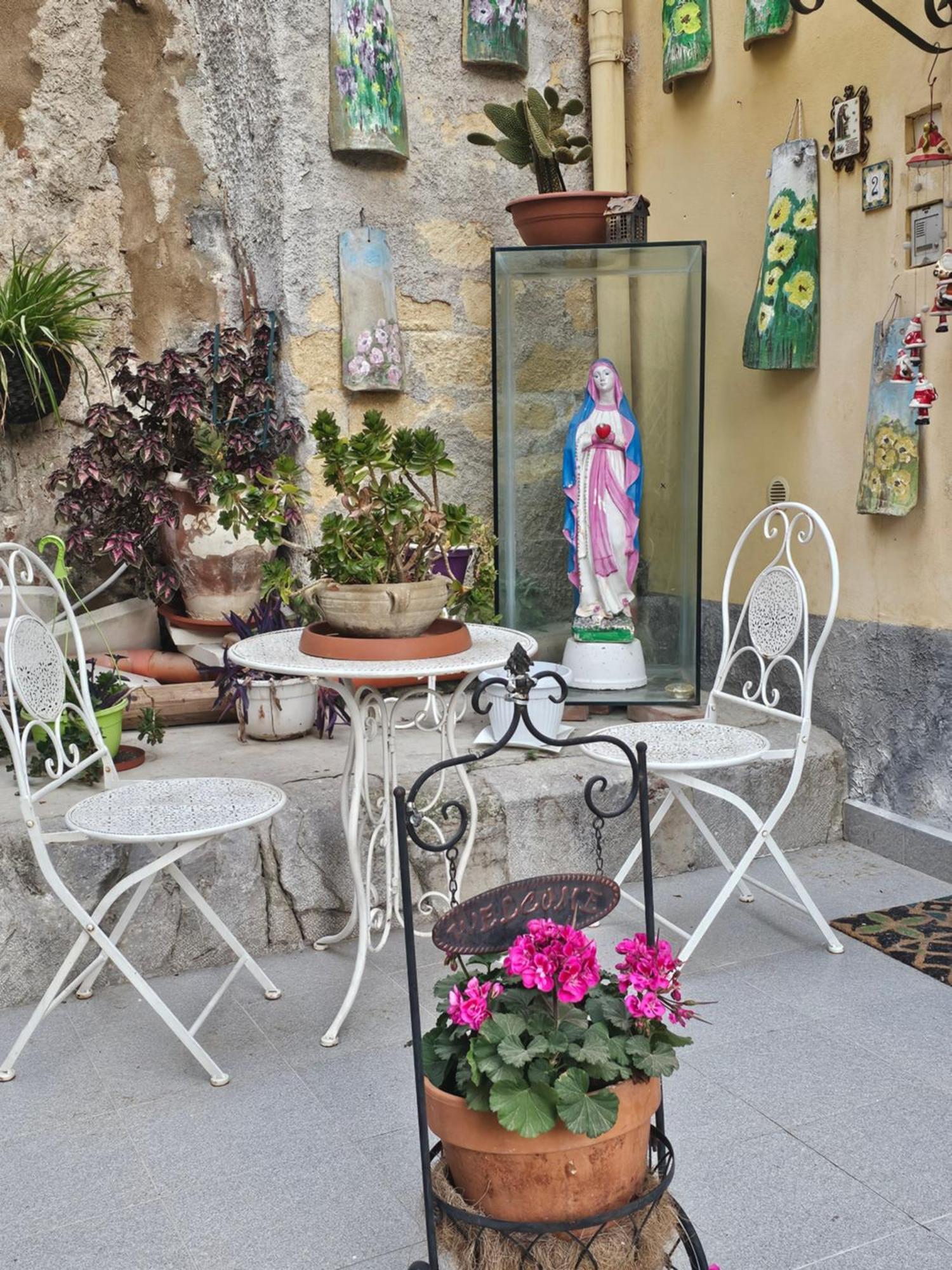 Casa de férias And Relax Tina A 2 Passi Dal Centro E Al Foro Italico *