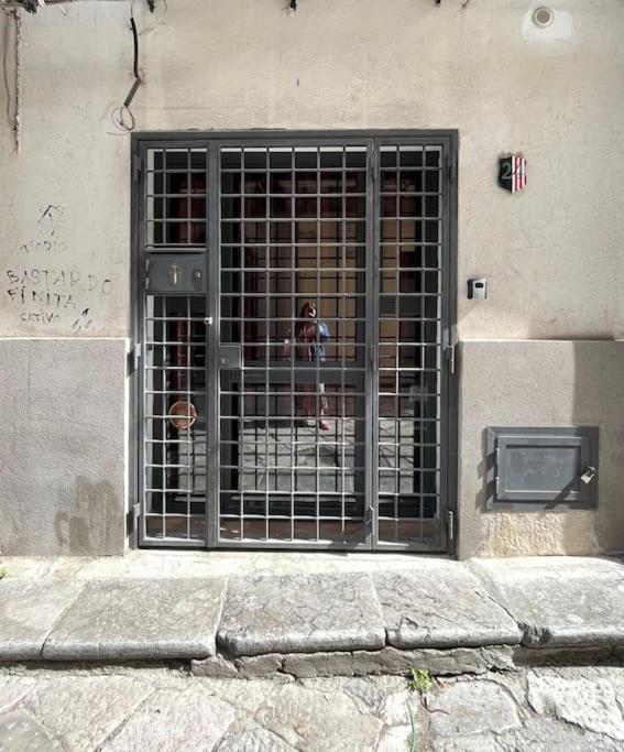 Casuzza Palazzo Storico, Stazione Apartamento *