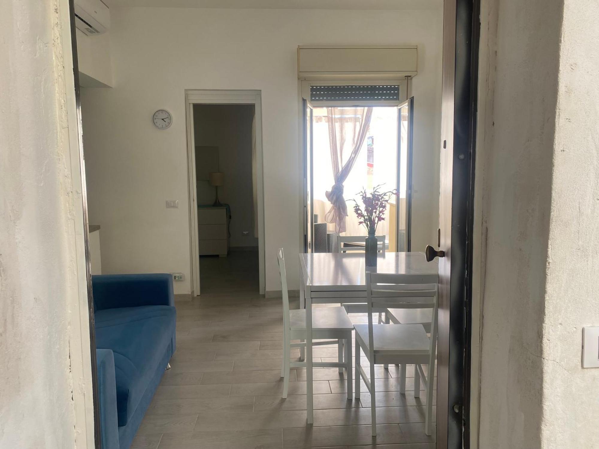 Florio Apartment *