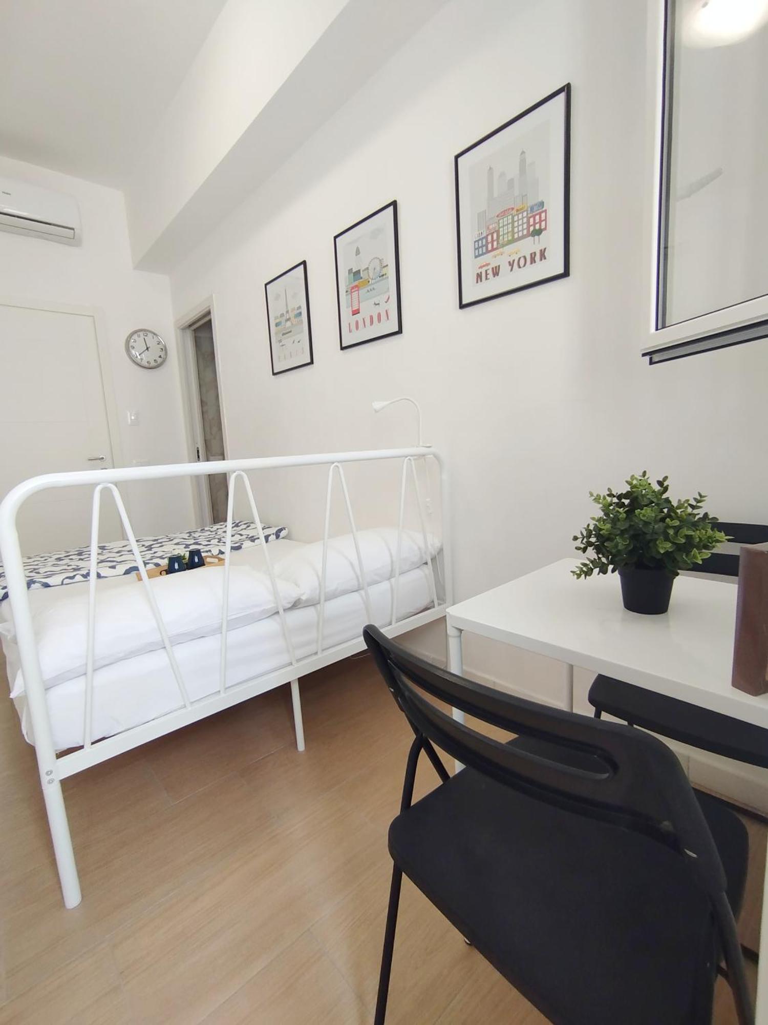 Notarbartolo Room#200 Apartment *